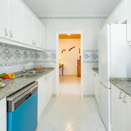 Alicia - Plusholidays Villa *