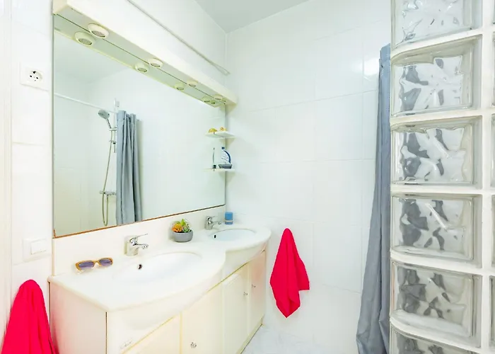 Alicia - Plusholidays Vila *